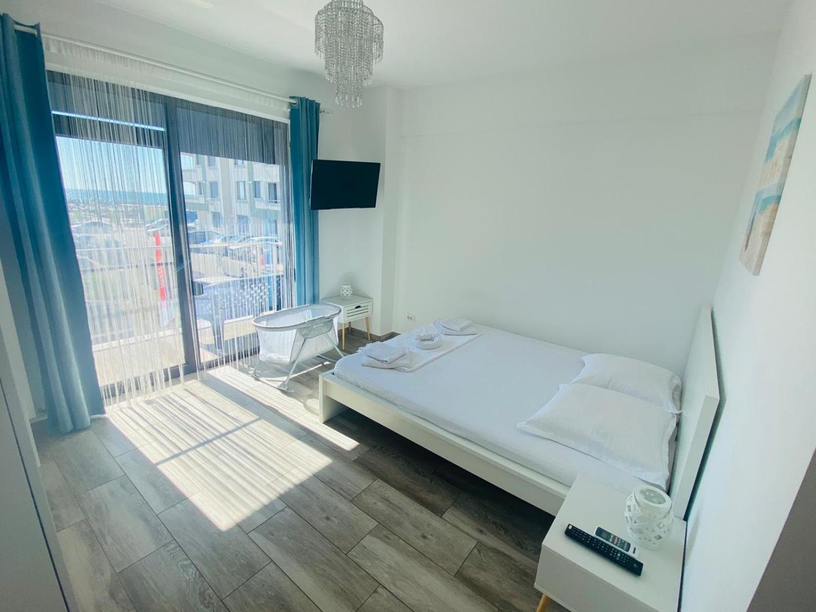 Apartament Andy Mamaia Nord 30 M De Plaja Năvodari Kültér fotó
